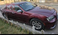 کرایسلەر 300